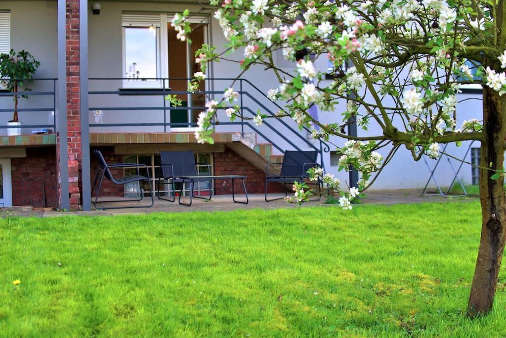 Garten-Blick-Baldeneysee Apartment Essen Ngoại thất bức ảnh